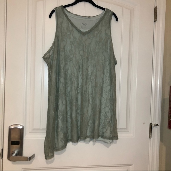 LOGO By Lori Goldstein Green Floral Laced Sleeveless Blouse Size 2X - Picture 1 of 10